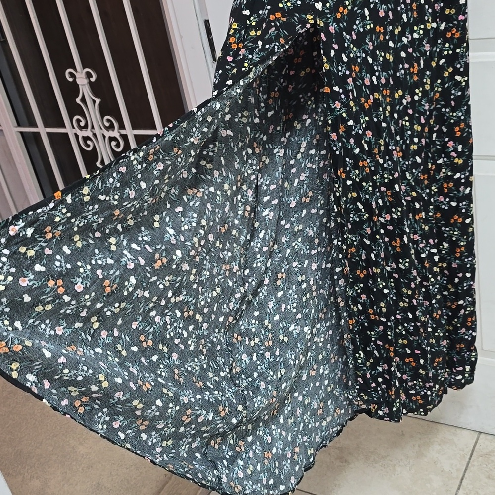 AFRM Shiloh Maxi Dress in Daisy Ditsy - Picture 5 of 10